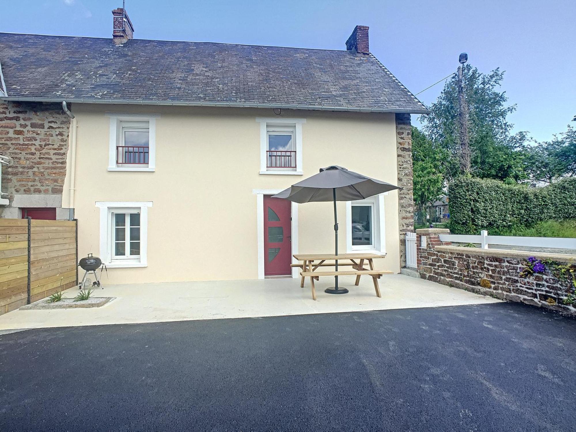 Petite Maison Proche Centre Ville Bréhal المظهر الخارجي الصورة